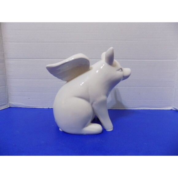 NEW Ceramic Flying Pig Figurine Statue Rustic Country Decor - Picture 1 of 4